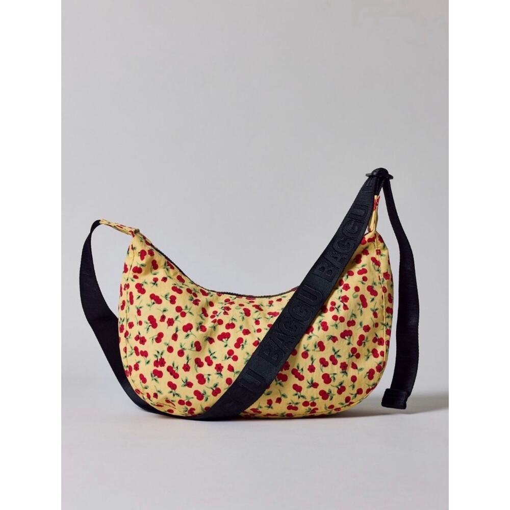 BAGGU Cherry Land Medium Nylon Crescent Bag Urban Outfitters Yellow Red NEW - Picture 7 of 10